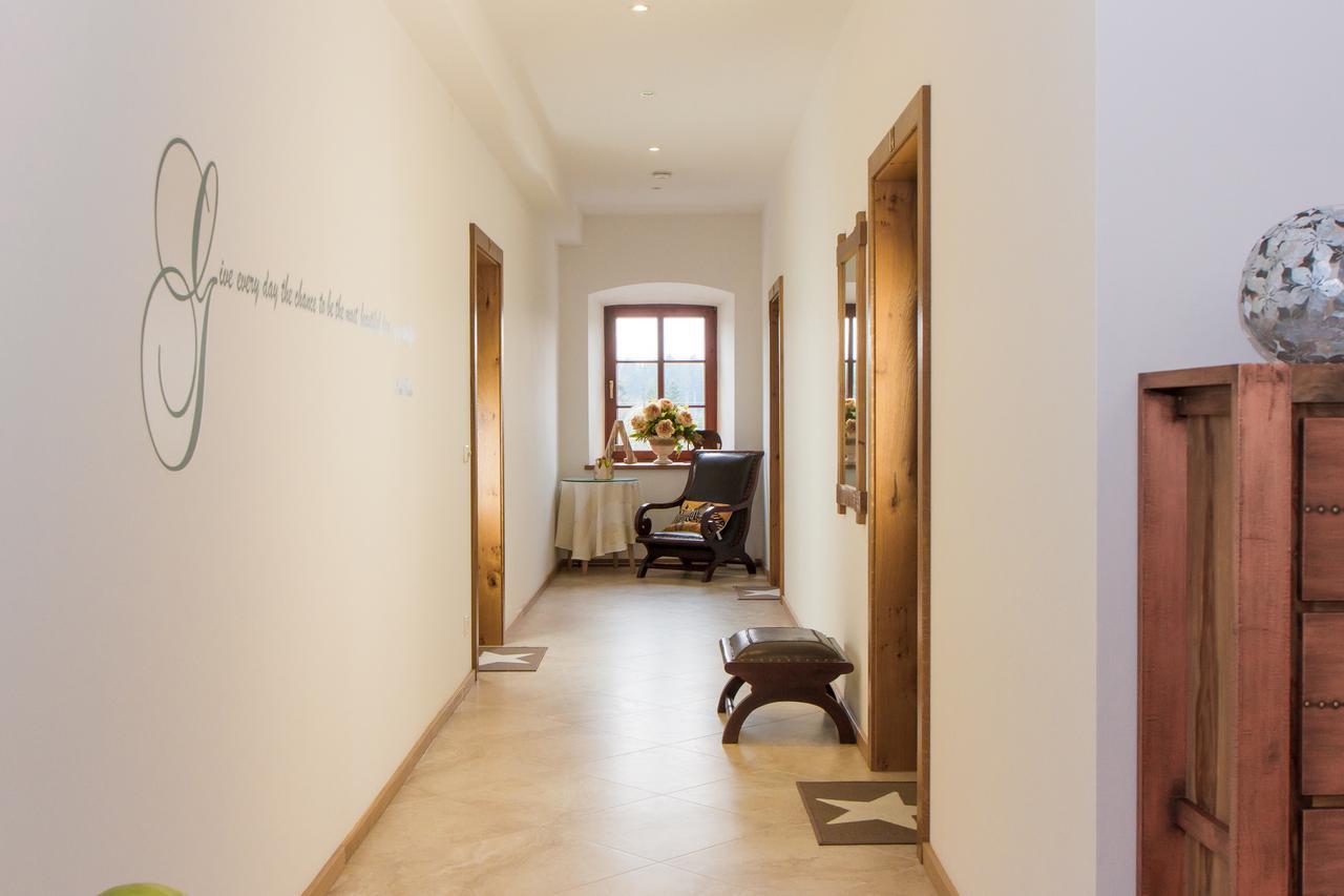 Hotel Alpenblick Riedering 외부 사진