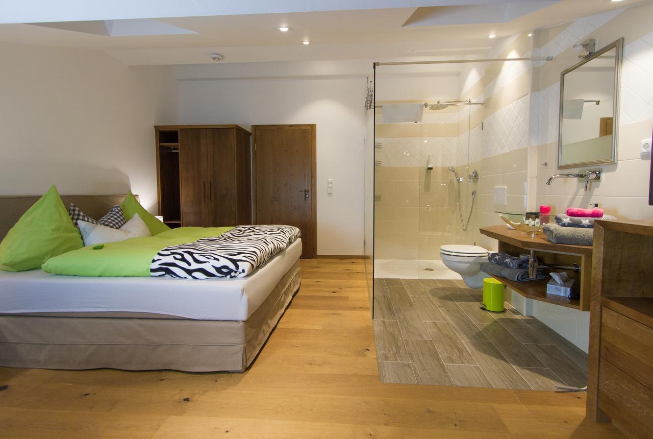 Hotel Alpenblick Riedering 외부 사진