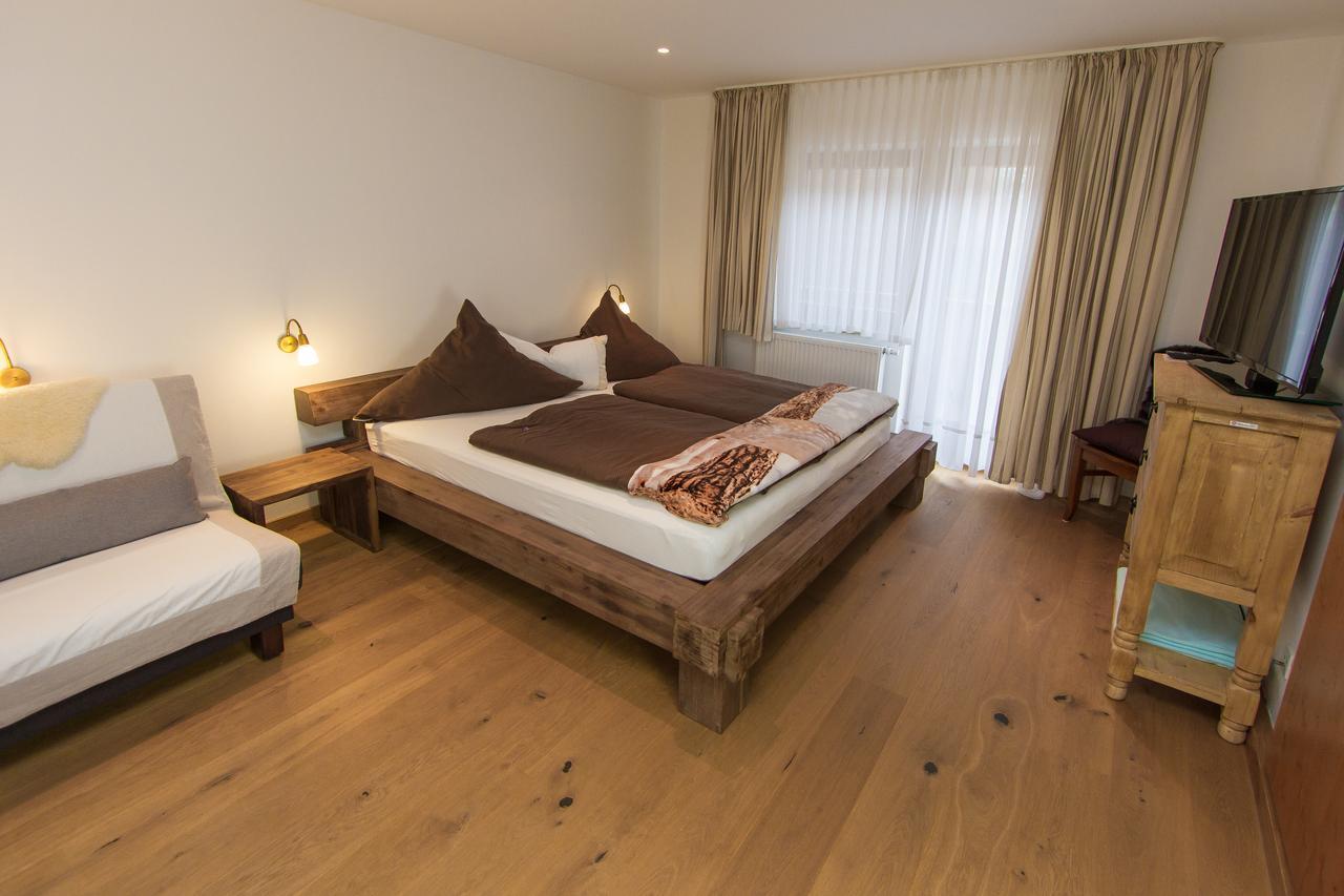 Hotel Alpenblick Riedering 외부 사진