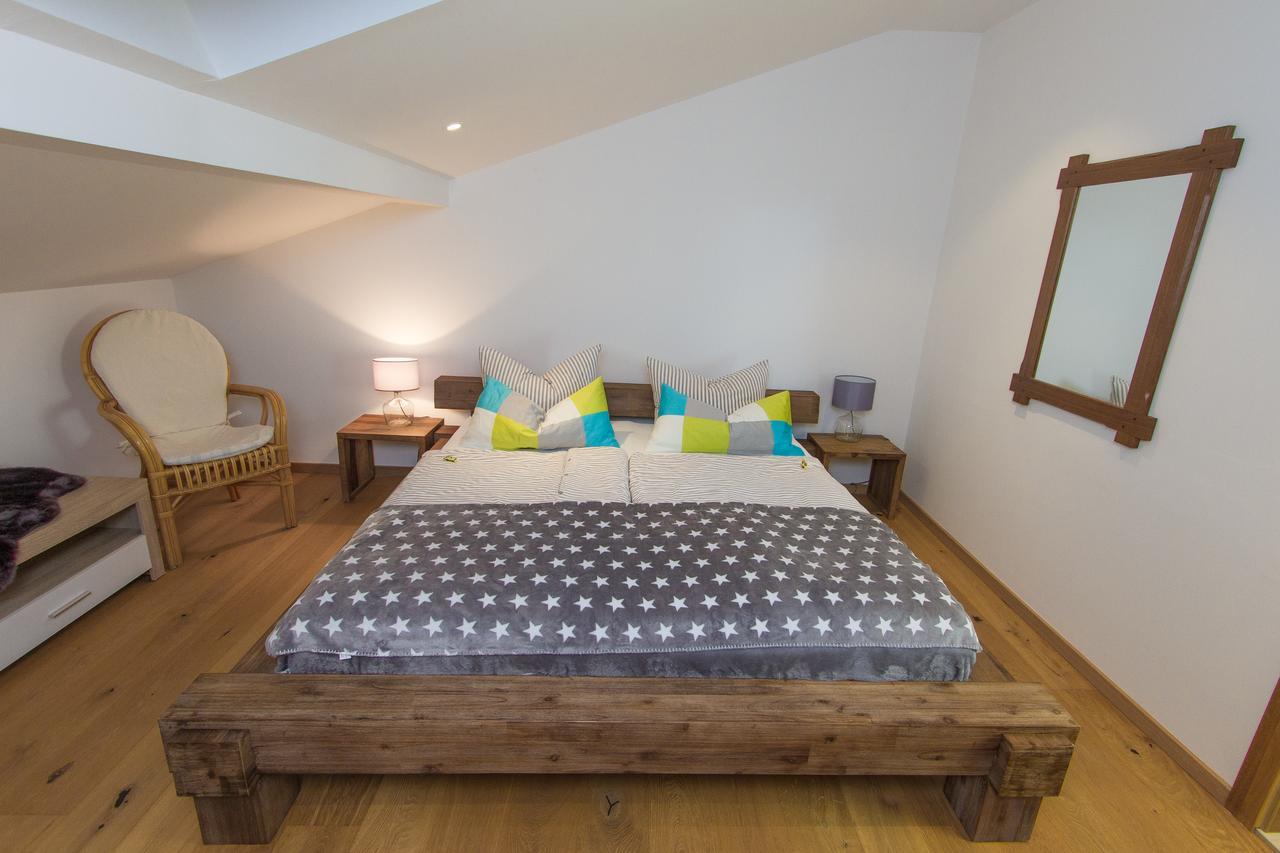 Hotel Alpenblick Riedering 외부 사진